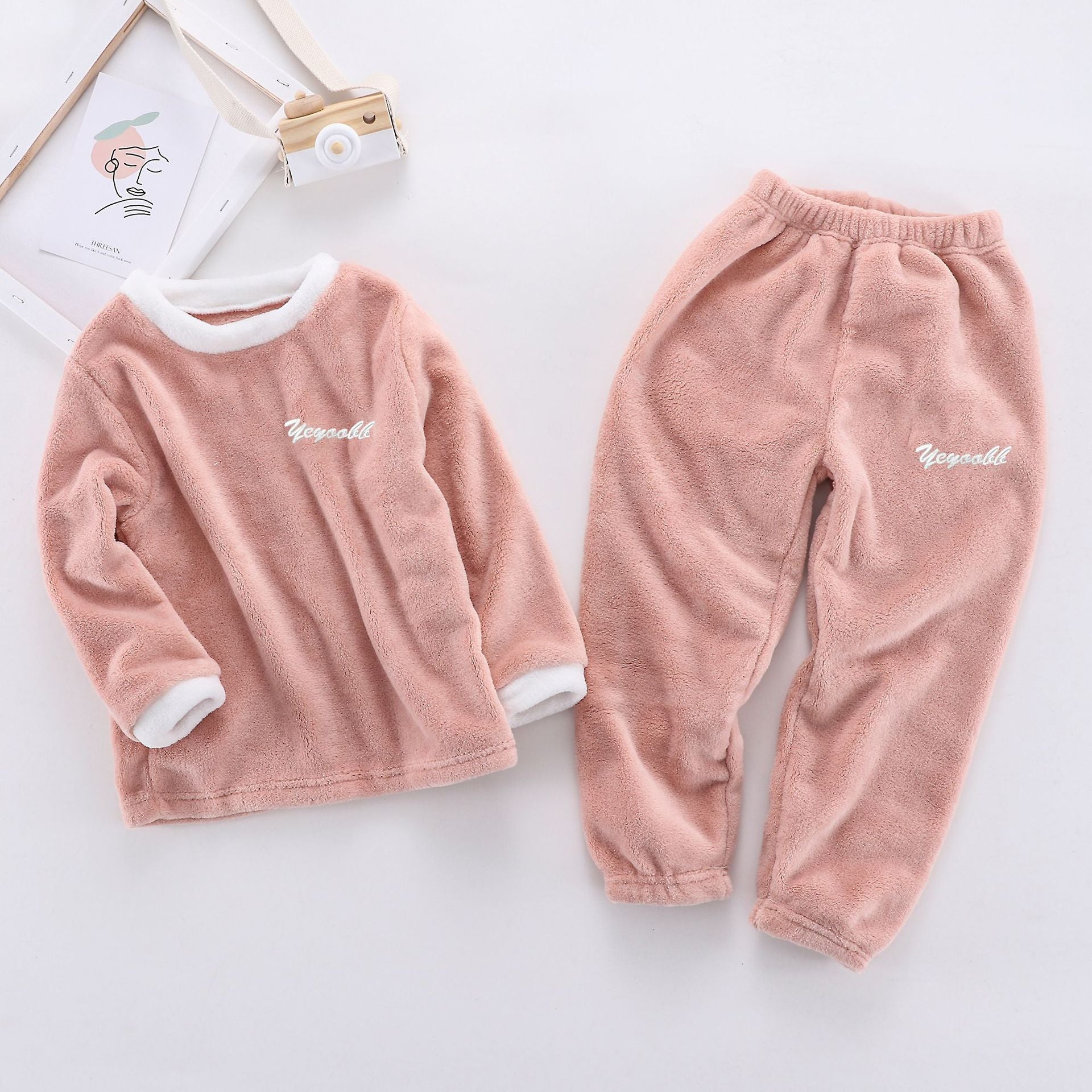 Children’s Autumn & Winter Velvet Suits – Unisex Coral Velvet