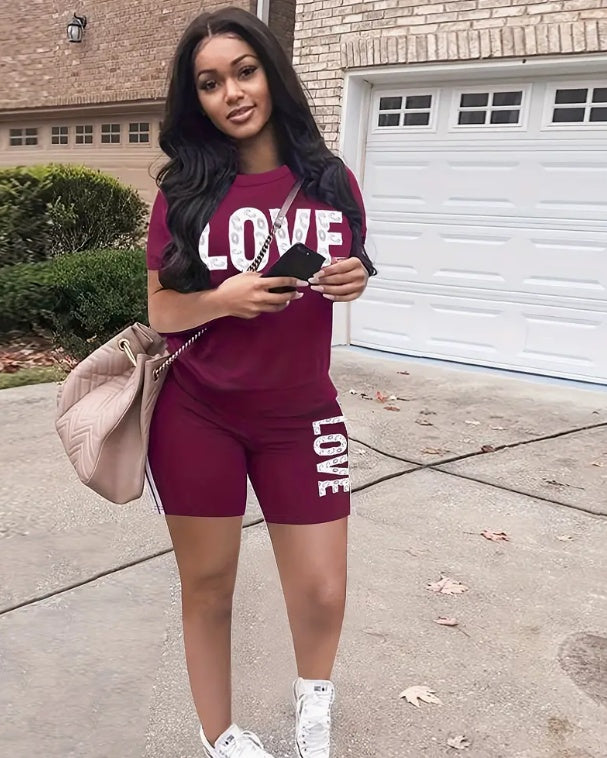 Women's Love Print Casual Two-Piece Set – Short Sleeve Top and Shorts