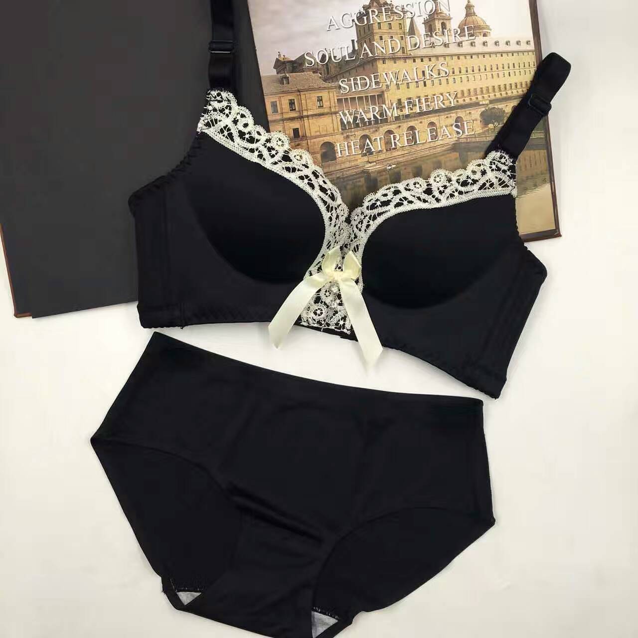 Women’s Everyday Bra – Comfortable Support