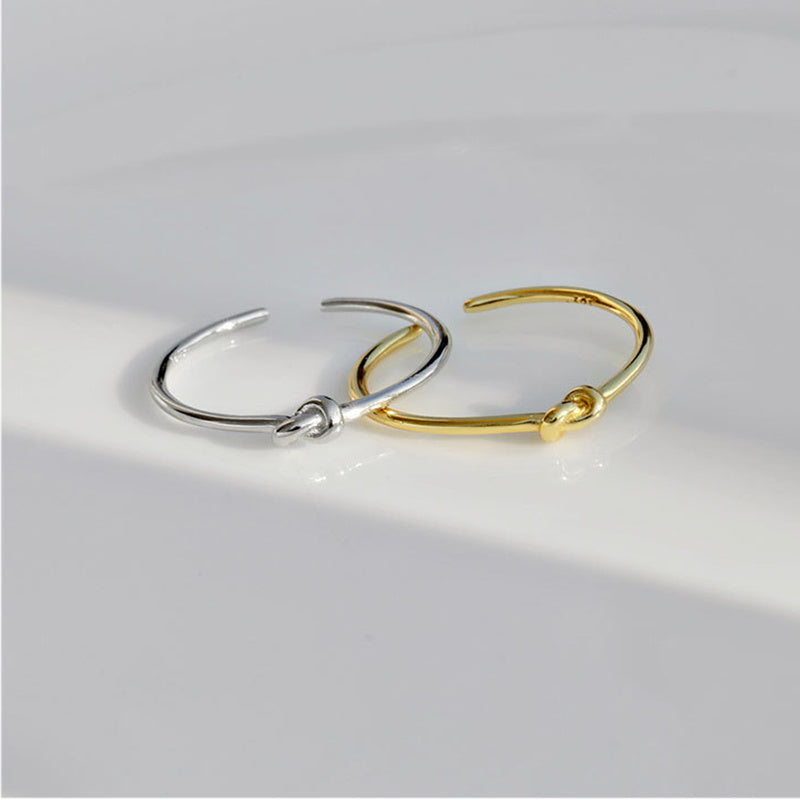 Minimalist Love Knot Engagement Ring