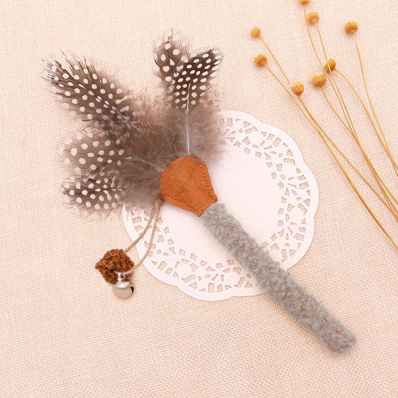 Natural Feathered Silvervine Catnip Chew Sticks for Cats