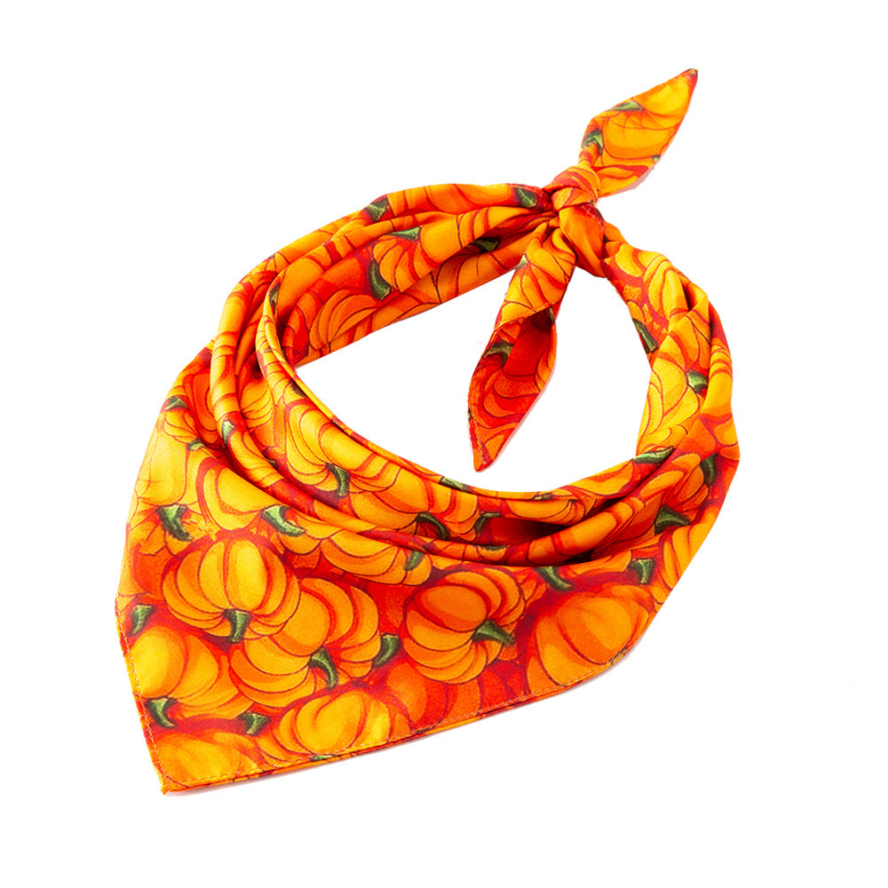 Halloween Pet Bandana – Festive Saliva Towel for Dogs and Cats