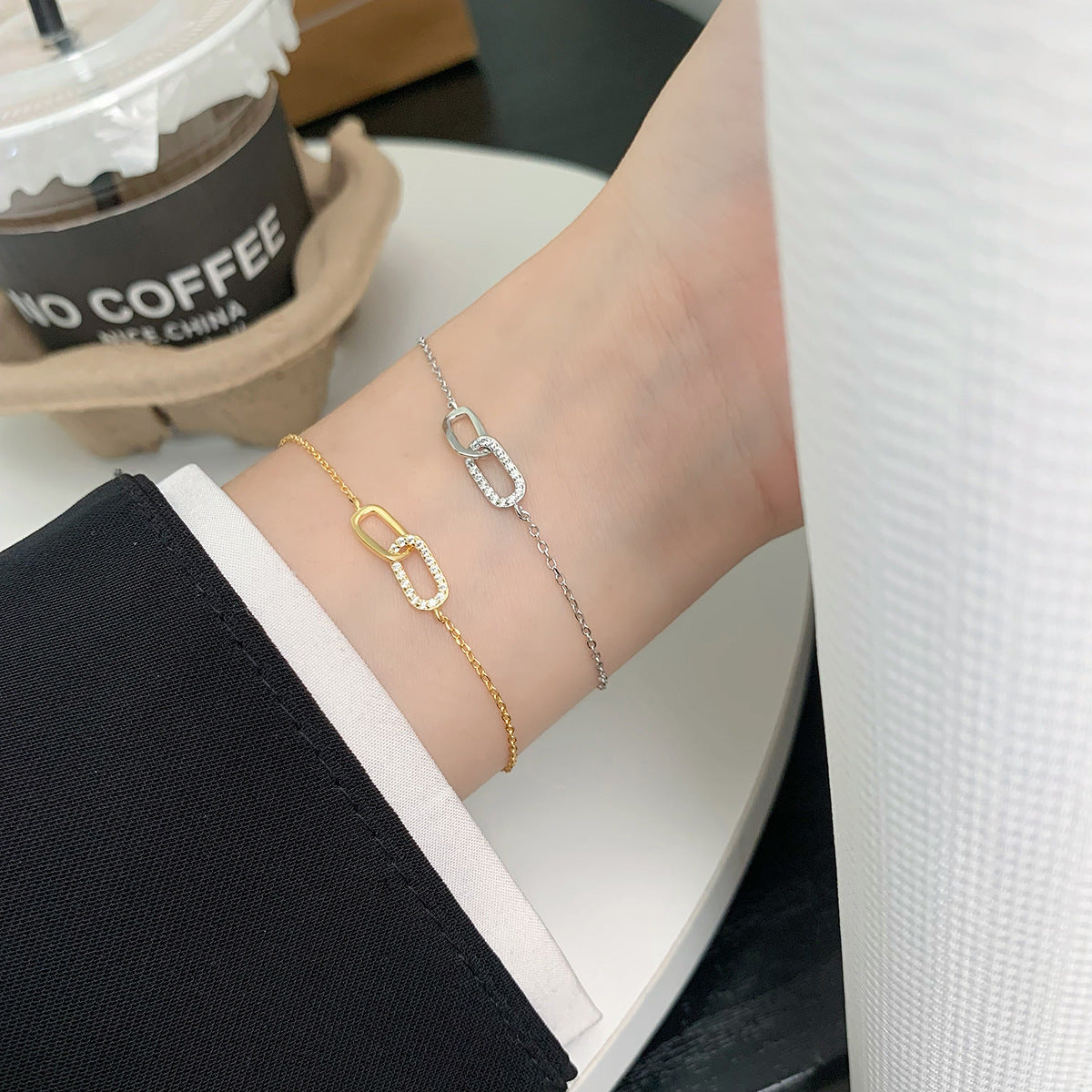 Women's Sterling Silver Mobius Strip Bracelet – Regular Fit Elegance