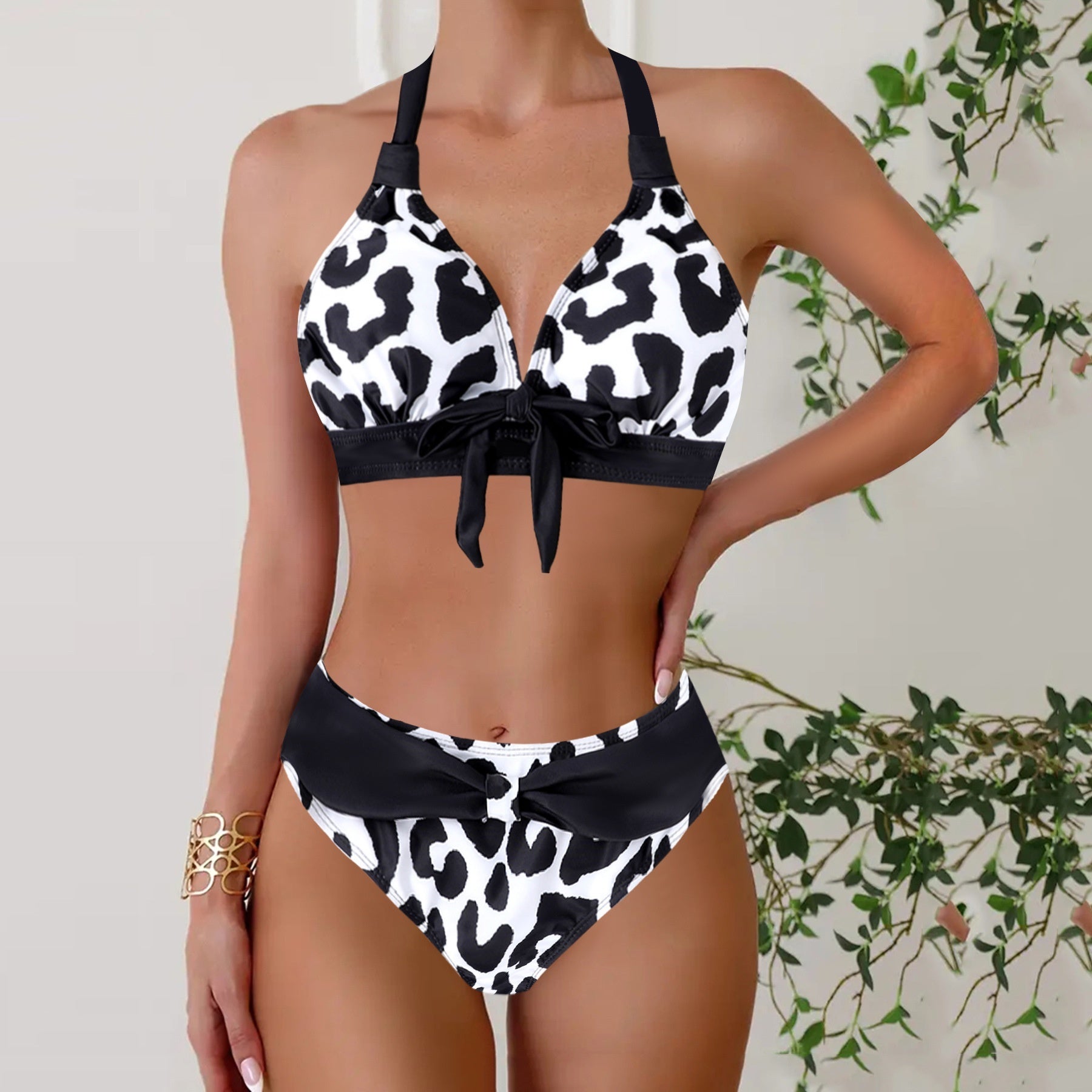 Plus Size Bikini Set – Sexy & Conservative Swimwear in Blue, Green, White, Leopard Print