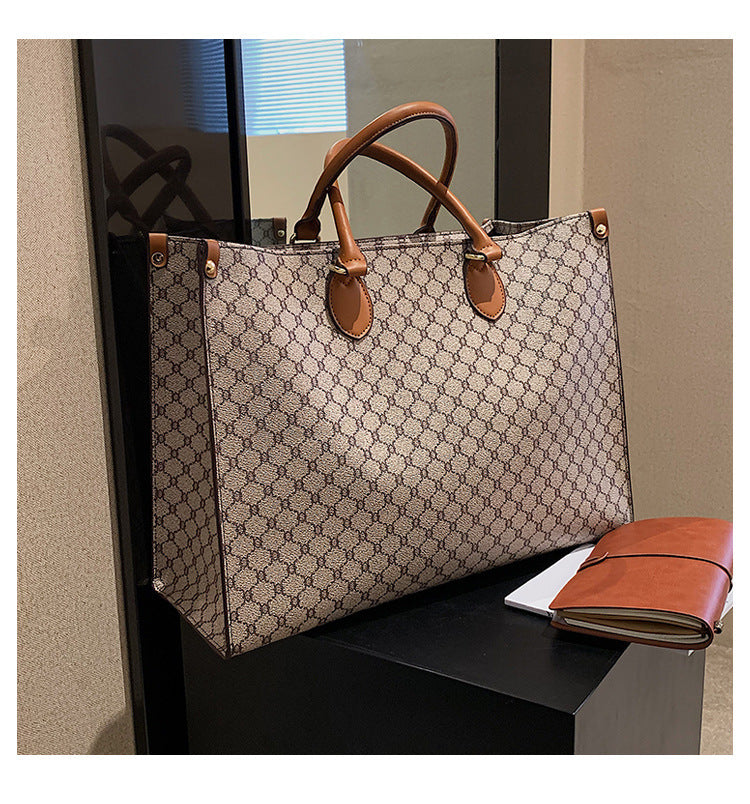 Women's Retro Tote Bag PU Leather Letter Print Capacity