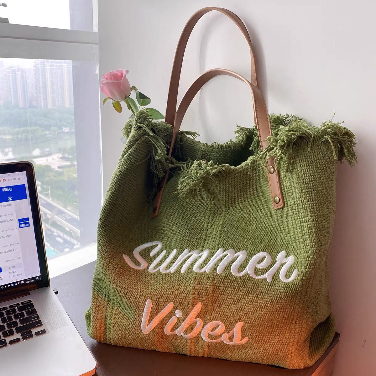 Beach Bag Travel Tote – Stylish & Spacious