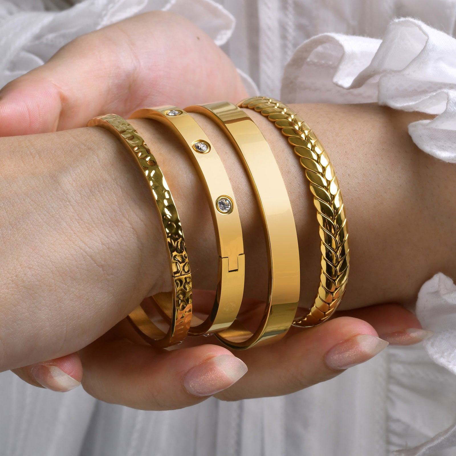 Stainless Steel Glossy Bracelet With Drill