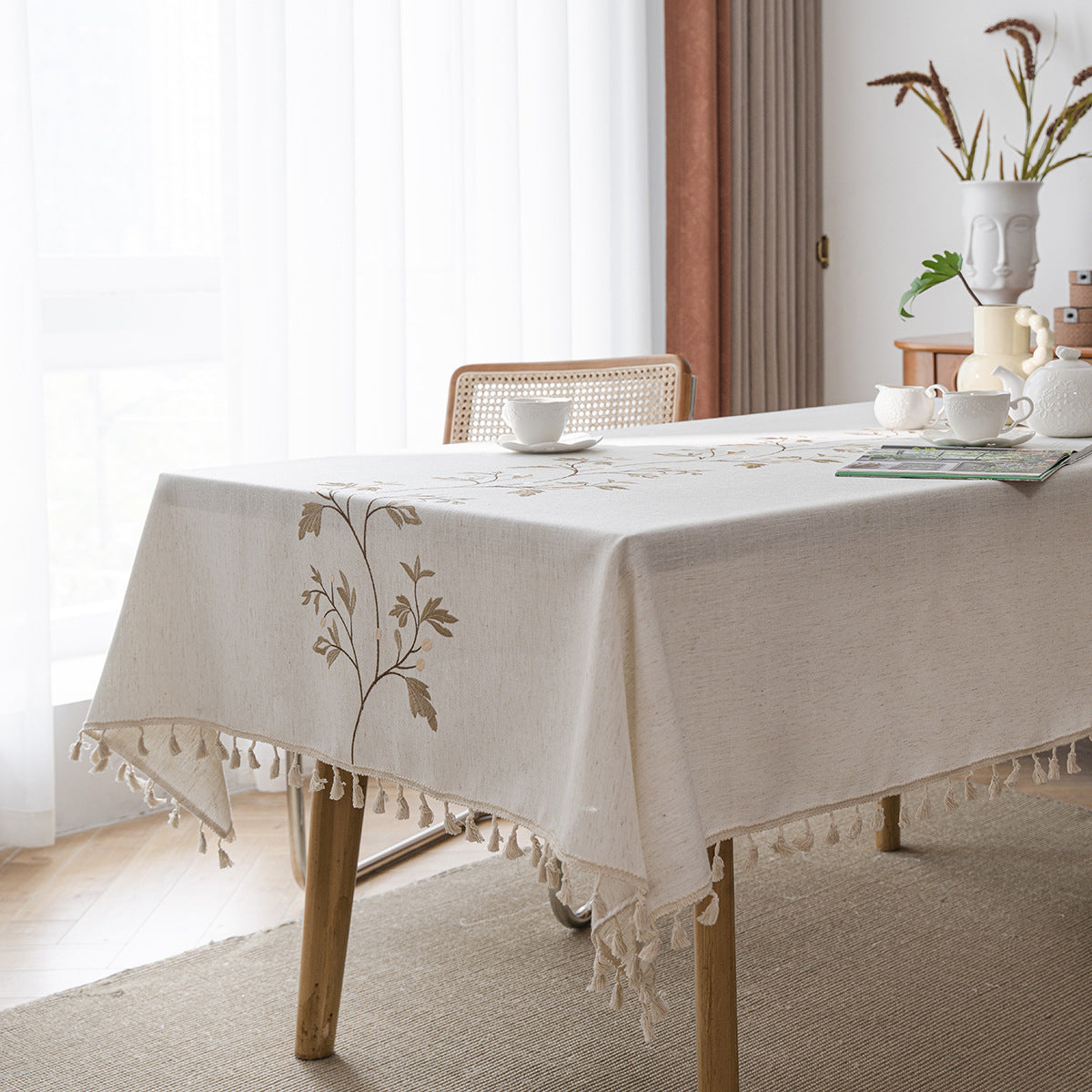 Flower Embroidered Tablecloth Knitted Fabric Rectangular