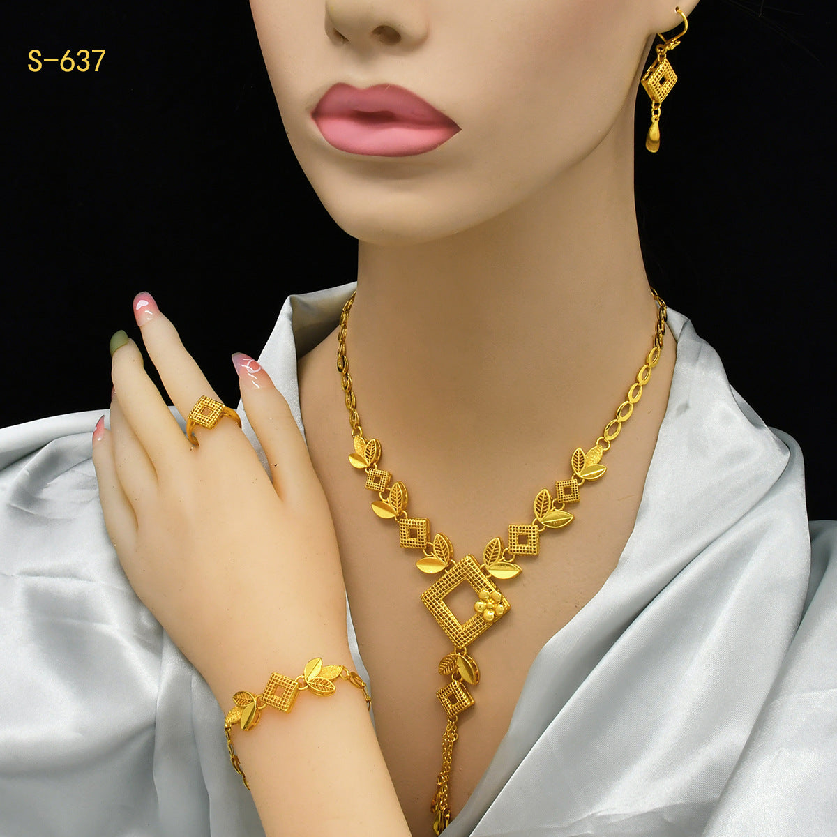 24K Gold Plated Arabic Women's Jewelry Copper Alloy Set