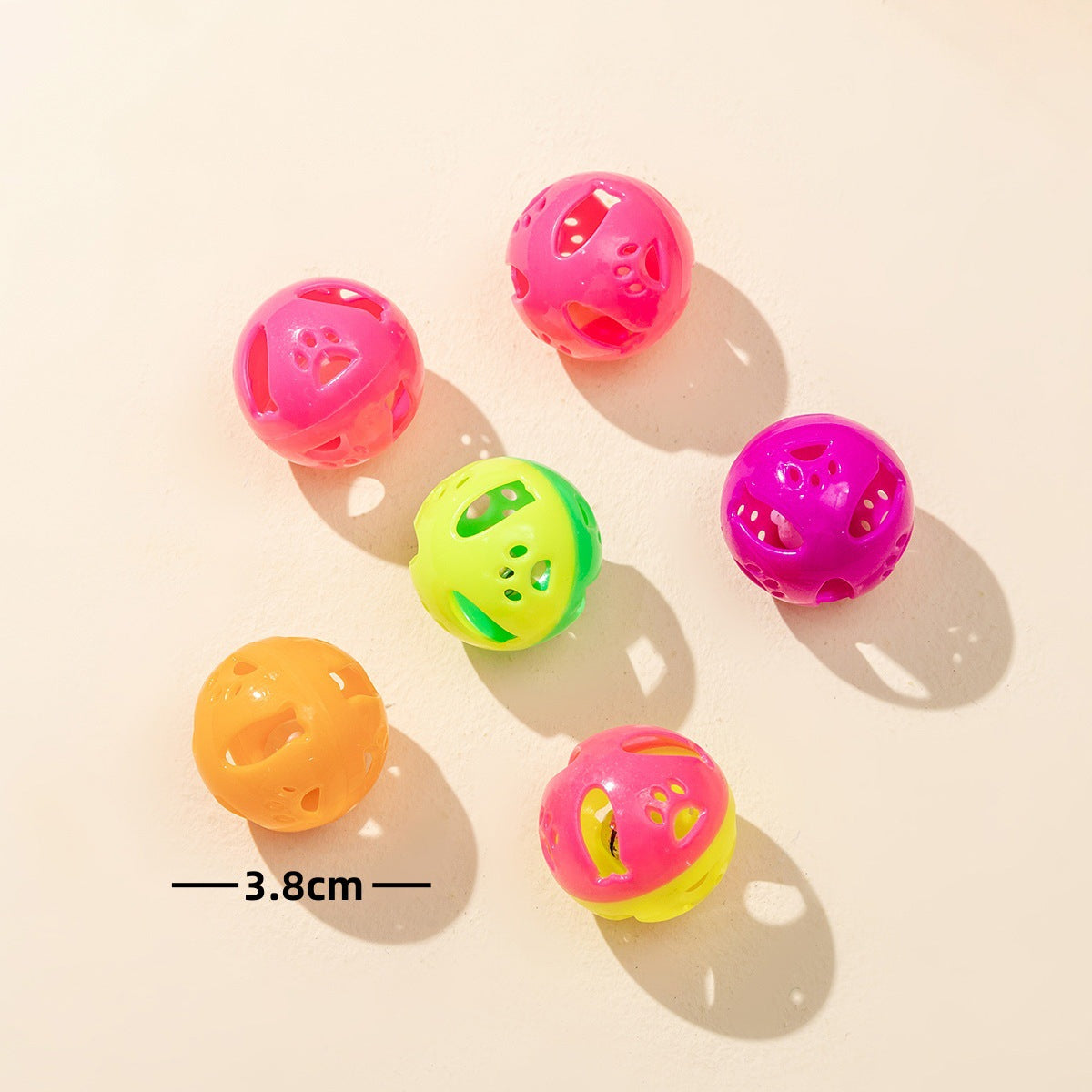 Colored Plastic Bell Mesh Hollow Sound Cat Teasing Ball