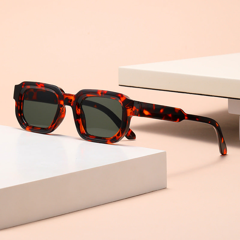 Fashionable Small Frame Square Sunglasses