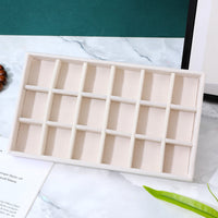 Beige 18 Grid