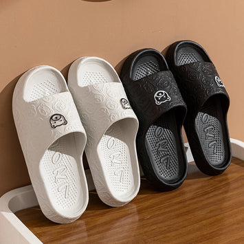 Panlalaking Tsinelas Summer Cartoon Bear Indoor Soft Makapal Sole Anti Slip 