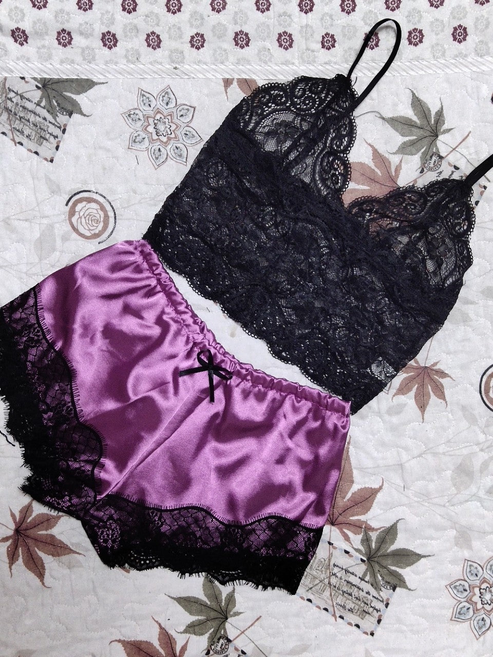 Women's Fashion Lace Pajama Set