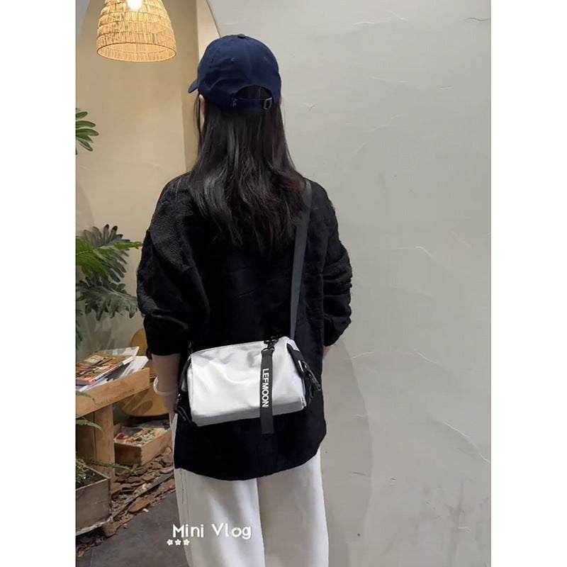 Niche Messenger Bag Unisex Style Small Black Versatile Small Bag