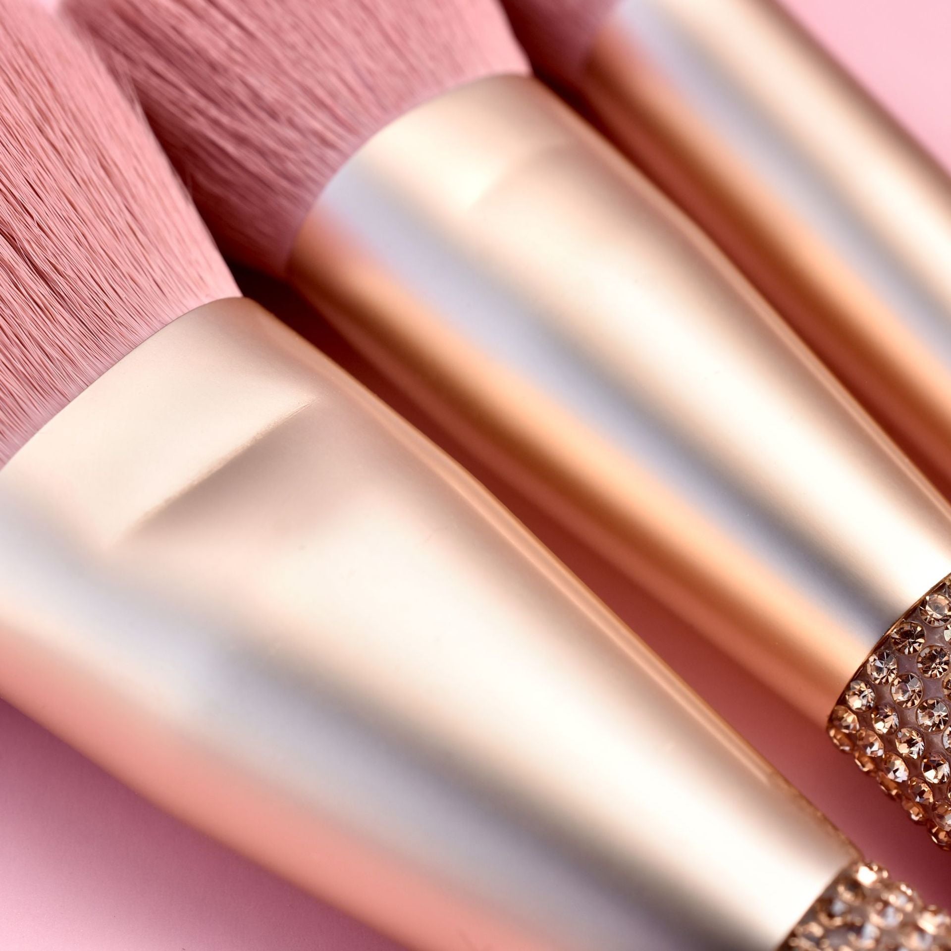 Premium Makeup Brush Set – Soft Hair Eyeshadow & Face Brushes