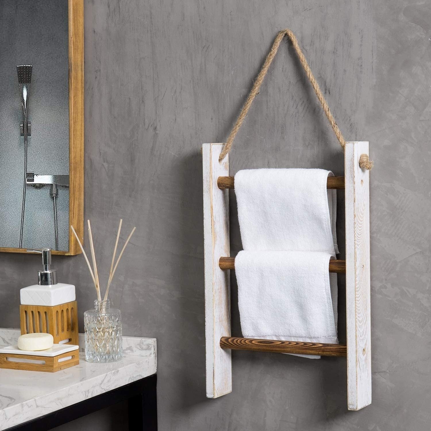 Retro Wood Towel Storage Rack