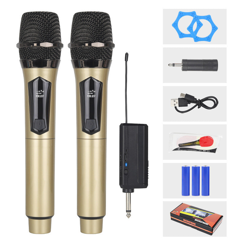 This Wireless Microphone Charging Model Can Be Used For