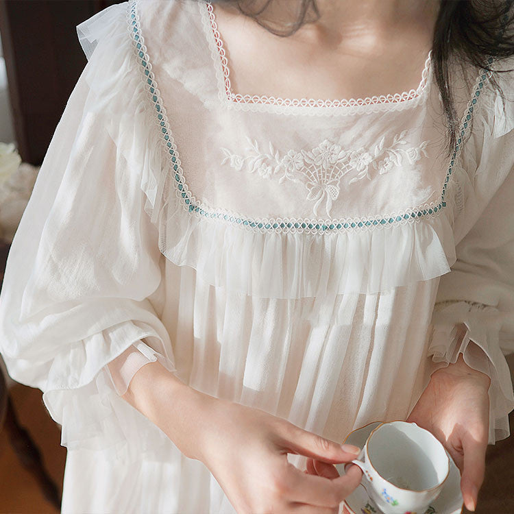 Princess Loungewear French Lace Vintage Long Sleeve Nightdress