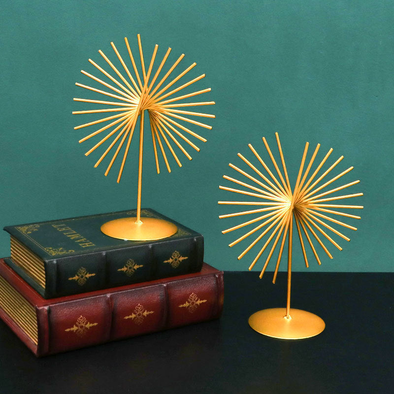 Nordic Style Gold Circle Metal Statue Table Ornament Morden Home Living Room TV