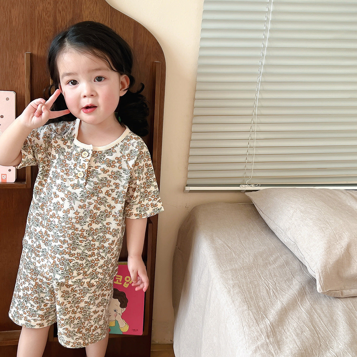 Children's Fashion Print Loungewear Pajamas Set