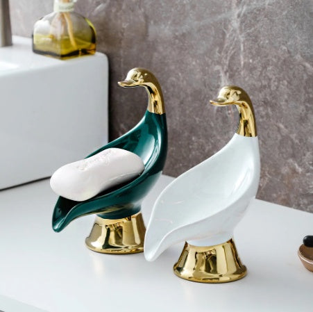Creative Swan Ceramic Soap Rack – Non-Slip Household Bathroom Holder