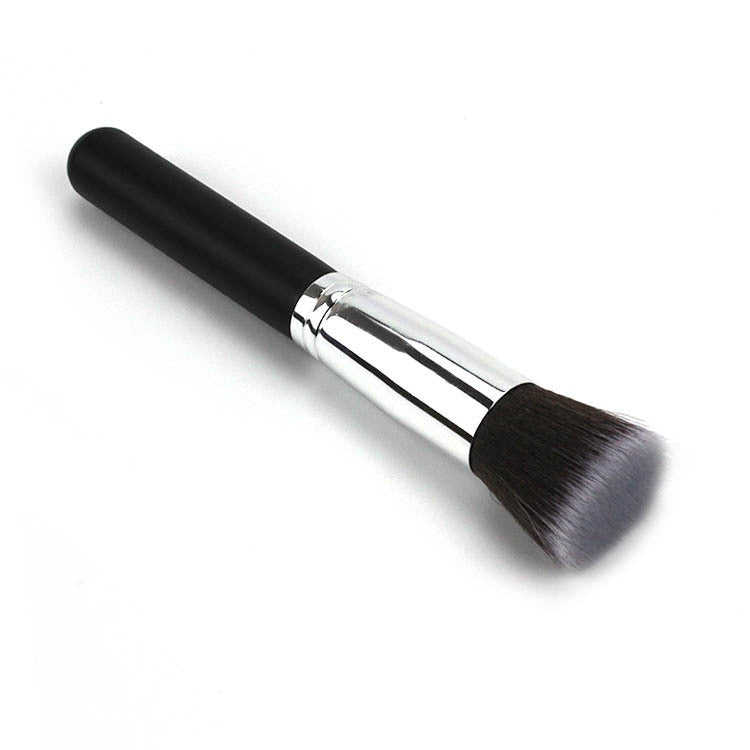 Flat Head Powder Brush – Foundation & Blending Makeup Tool