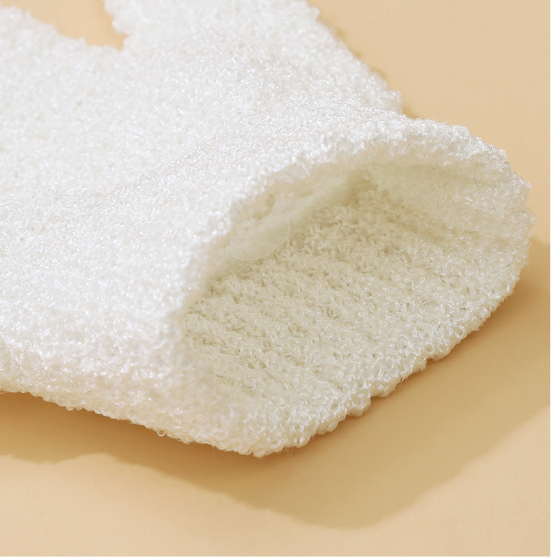 Bath Gloves for Exfoliation & Cleaning – Essential Bath Supplies