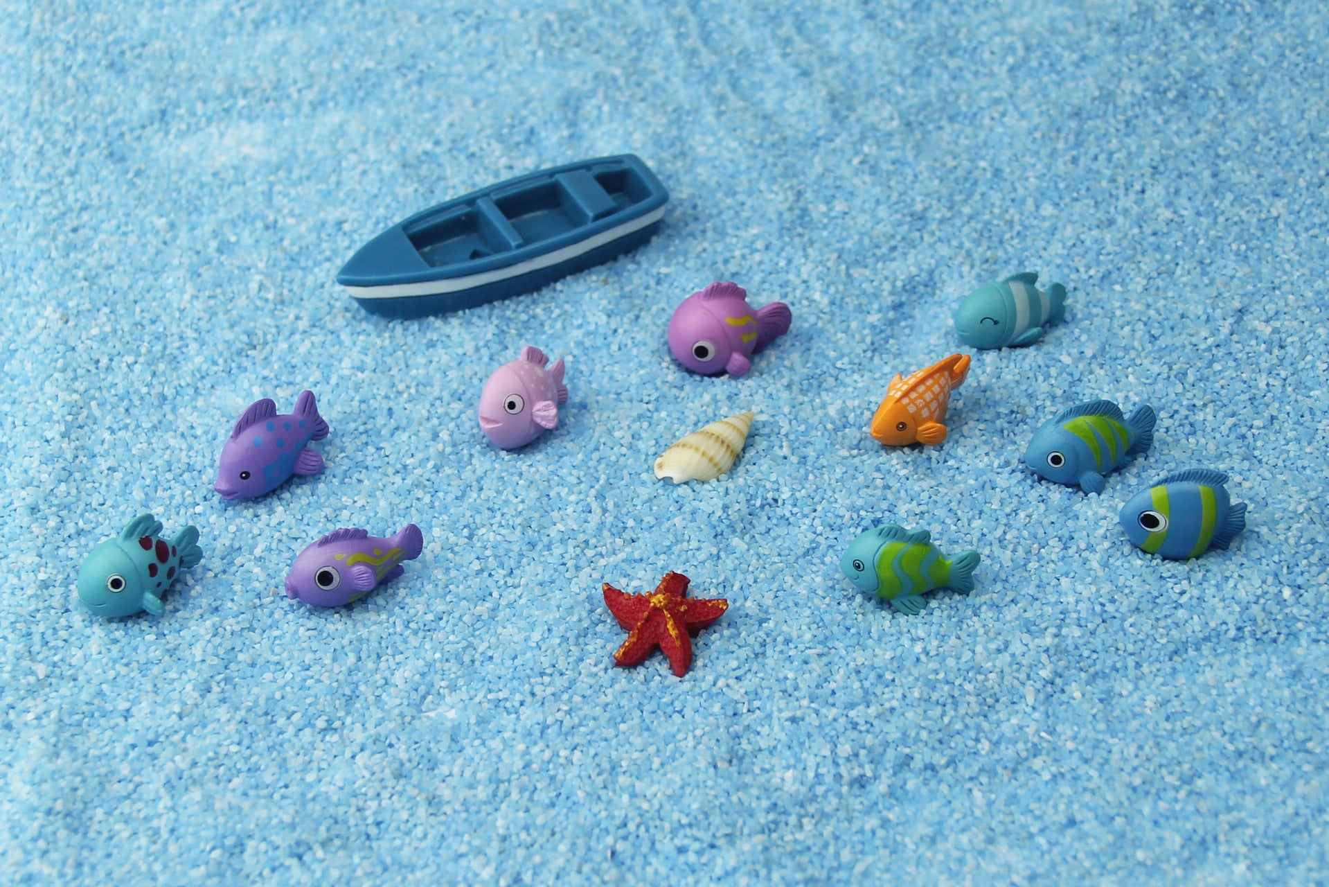 Fish Tank Waterscape Plastic Decoration Crafts Creative Fish Keychain Cartoon Fish DIY Micro Landscape Aquarium Decoration