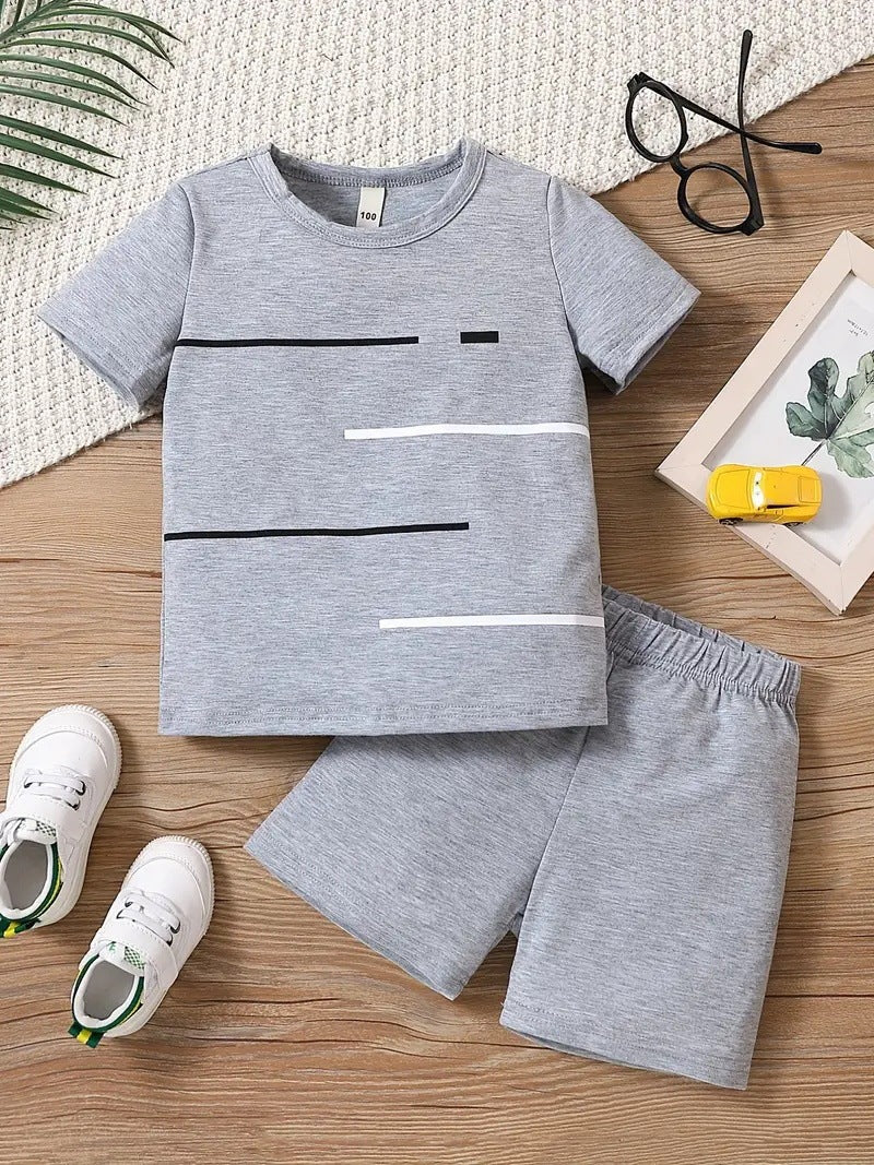 New Short-sleeved T-shirt Shorts Loose Color Matching Lines Two-piece Suit