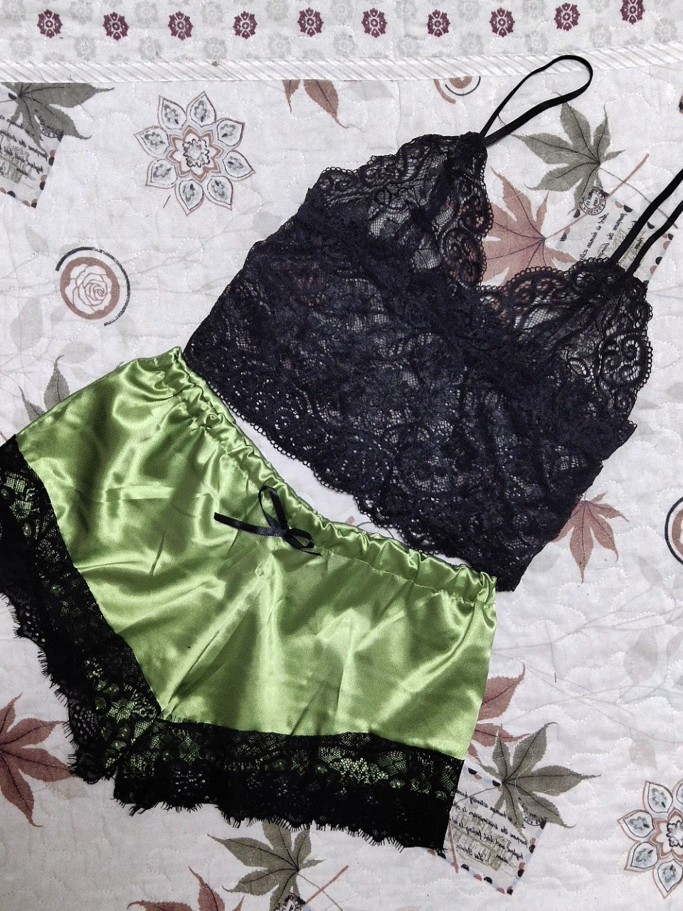 Women's Fashion Lace Pajama Set