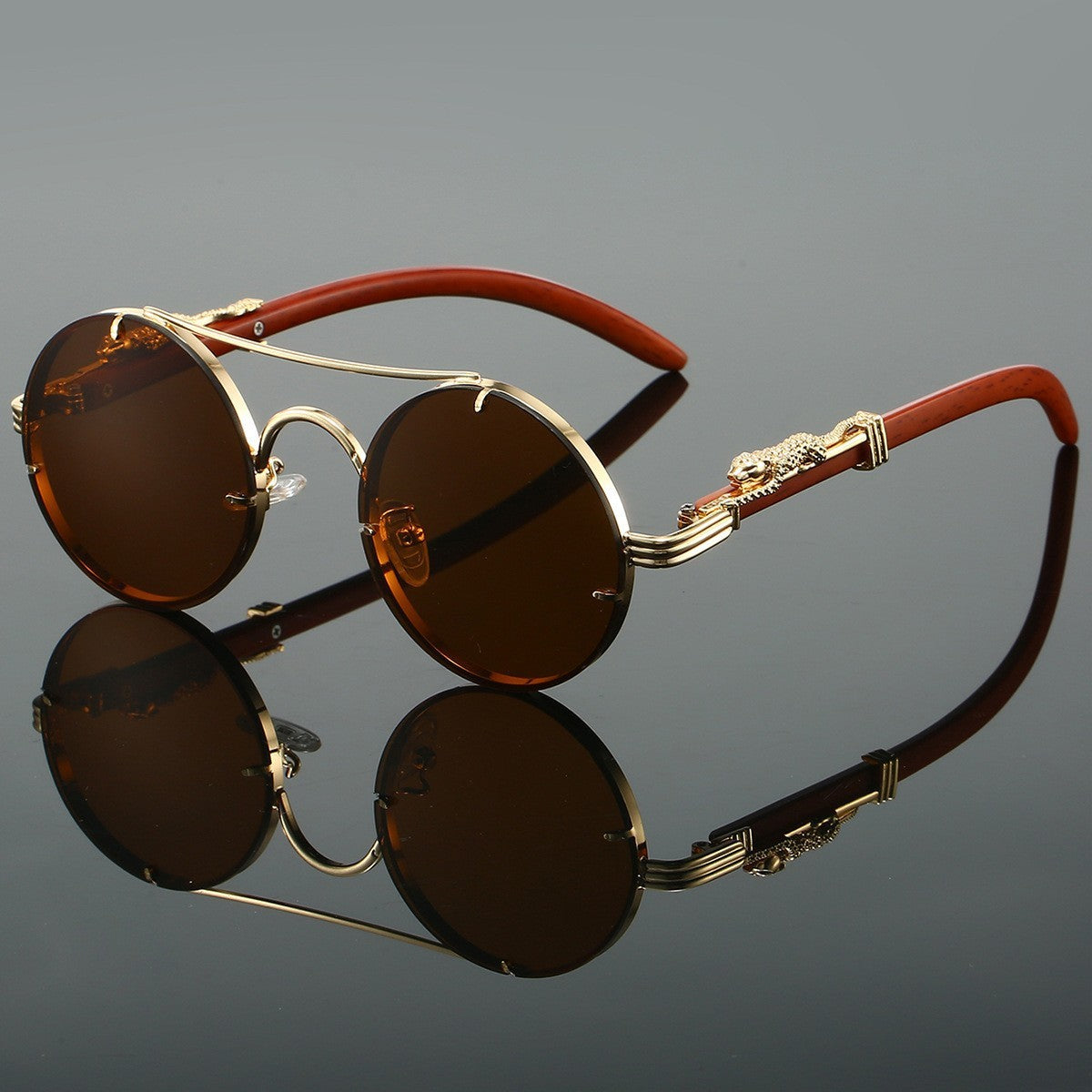 Gold Frame PC Lens Sunglasses – Stylish UV Protection