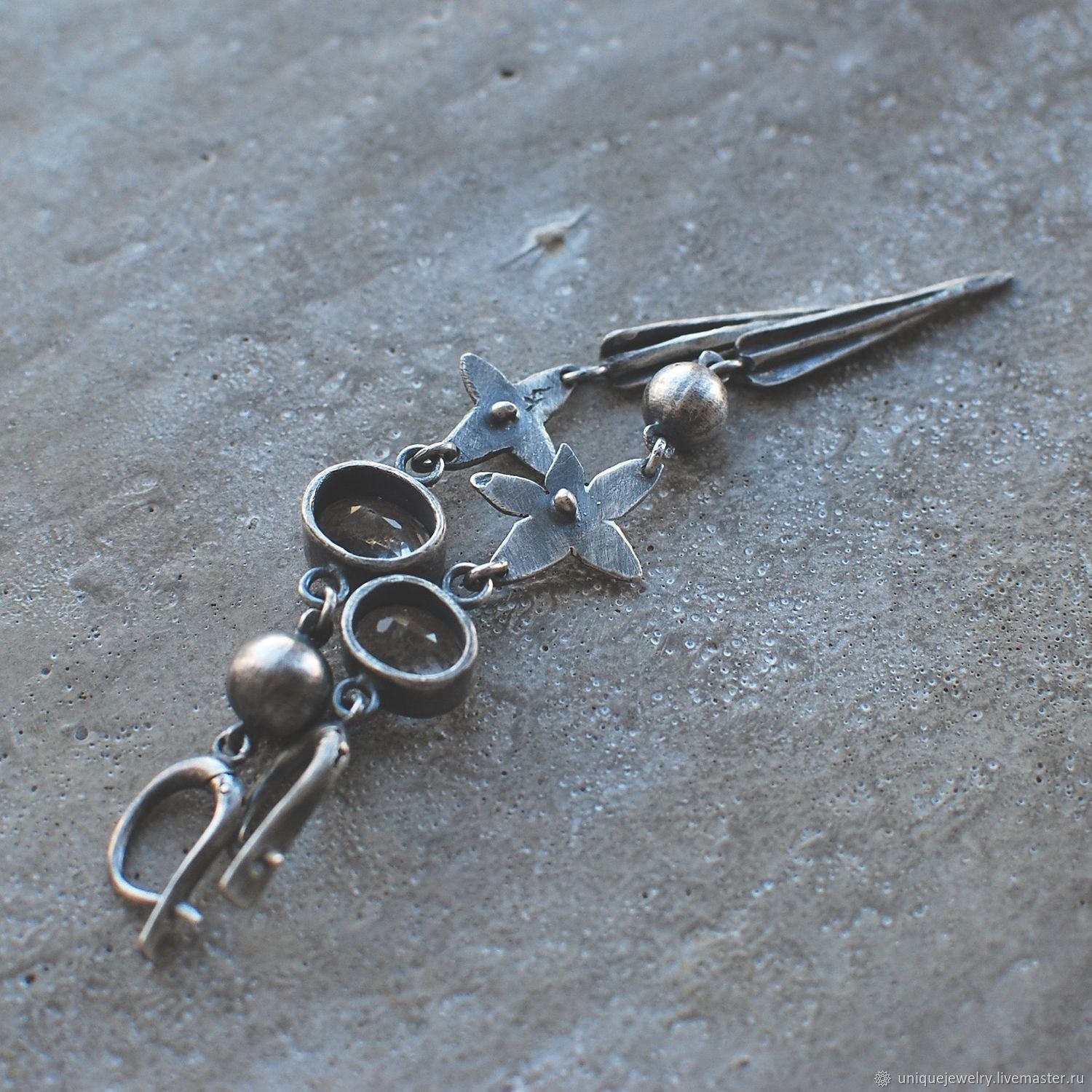 Hesheng New Geometric Ancient Silver-plated Long Rhinestone XINGX Pendant Earrings
