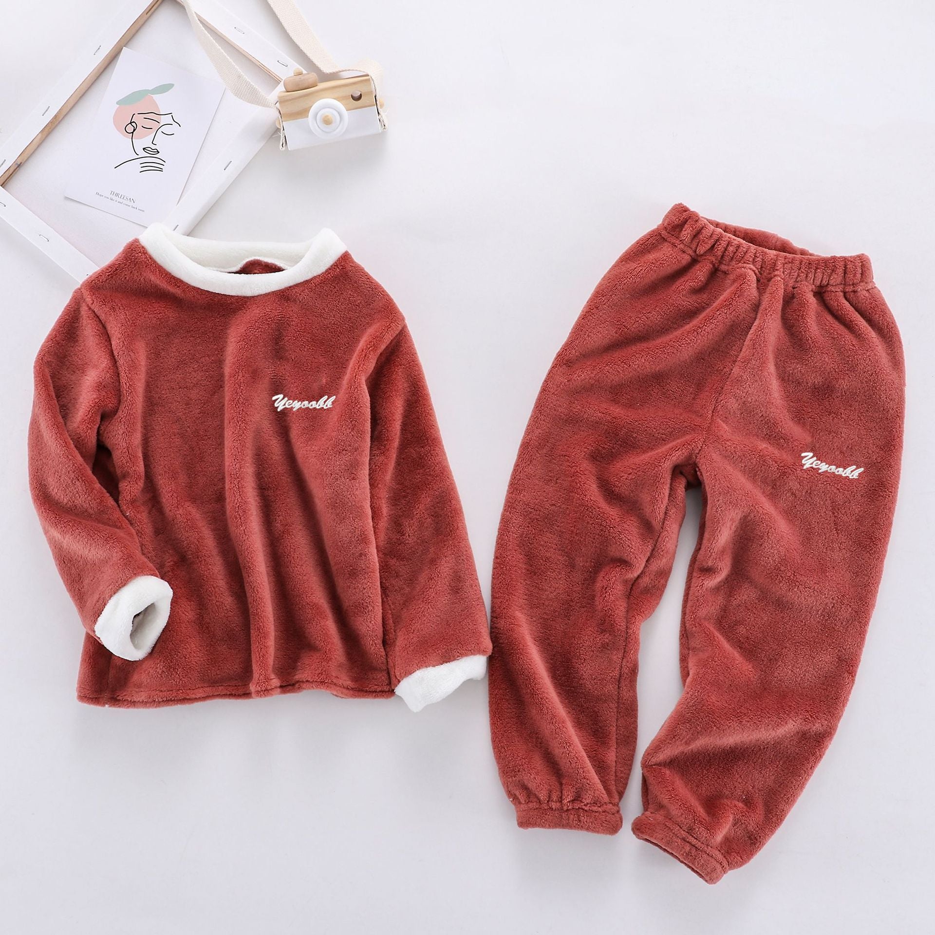 Children’s Autumn & Winter Velvet Suits – Unisex Coral Velvet