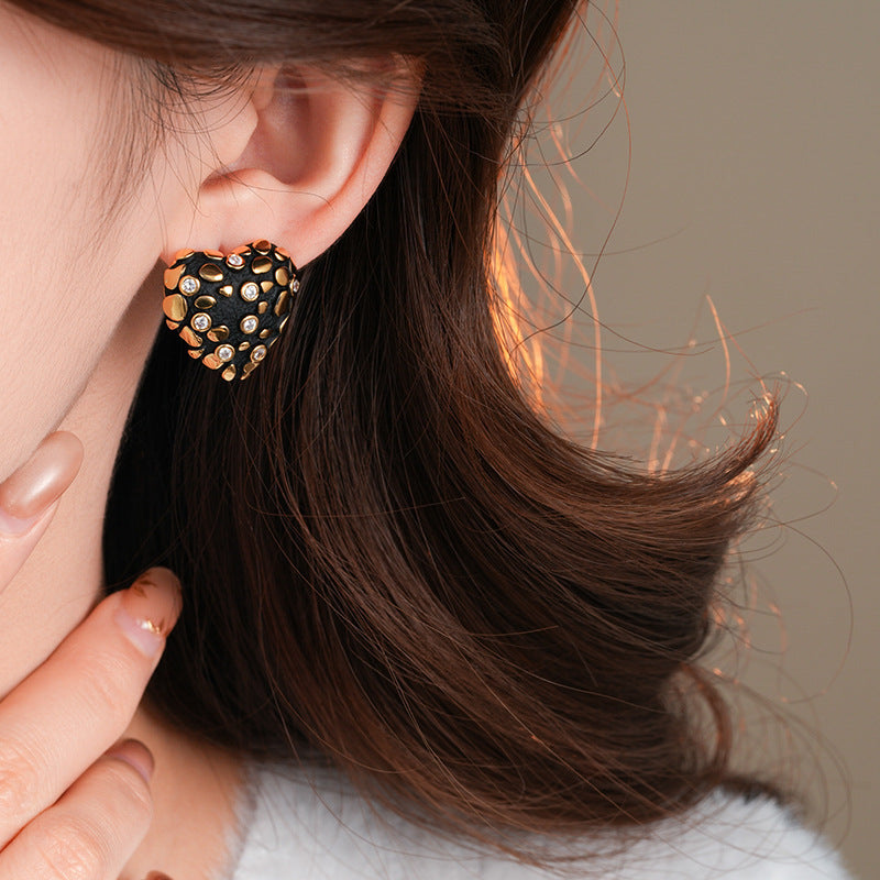 Gold Plating Silver Needle Zircon Dripping Oil Love Heart Earrings Autumn
