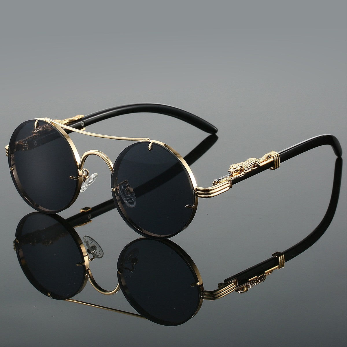 Gold Frame PC Lens Sunglasses – Stylish UV Protection