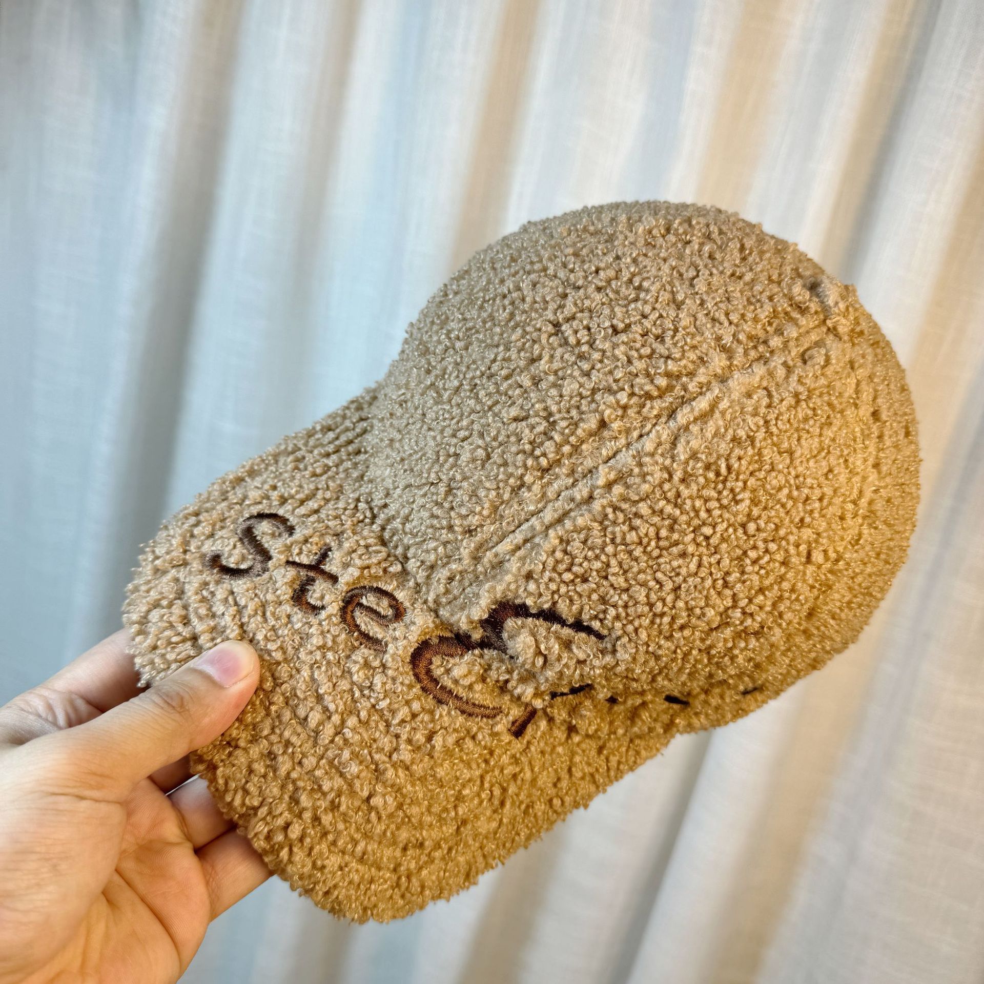 Outdoor Upgrade Warm Lamb Fur Peaked Cap – Embroidered Letters, Face-Slimming Design