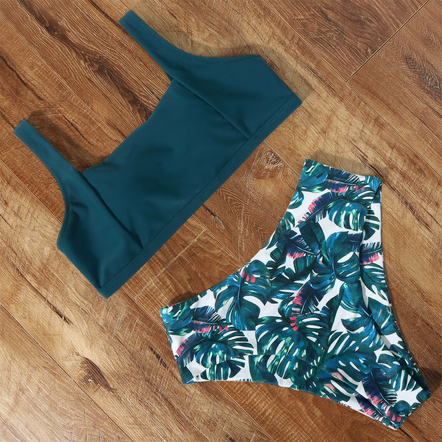 Women's One-Piece Swimsuit – Solid Color Polyester Swimwear