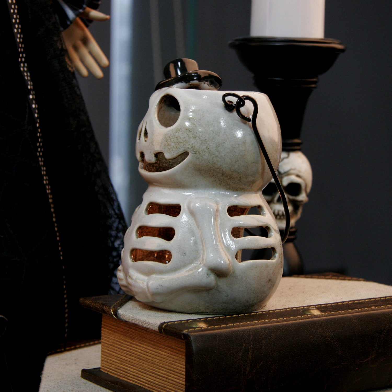 Halloween Candlestick Ghost Festival White Ghost Ceramic Ornaments