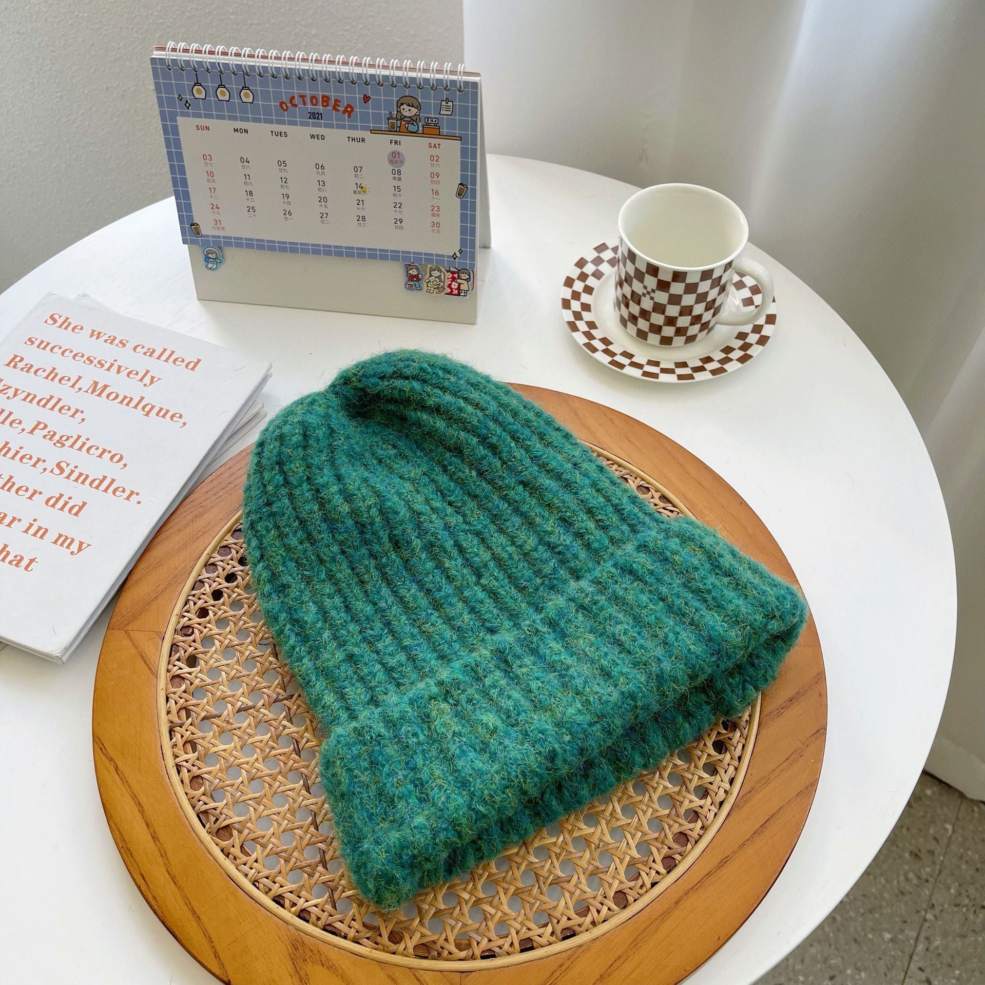 Thick Curled Needle Wool Bell Crown Hat in Soft Korean Colors