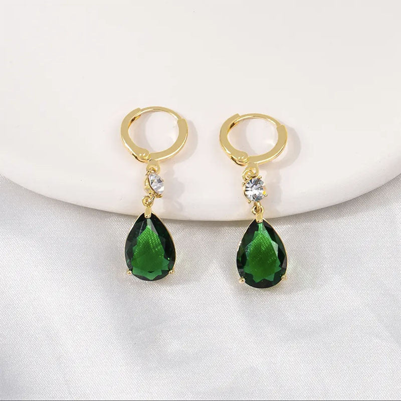 Unisex Geometric Teardrop Alloy Emerald Earrings Chic
