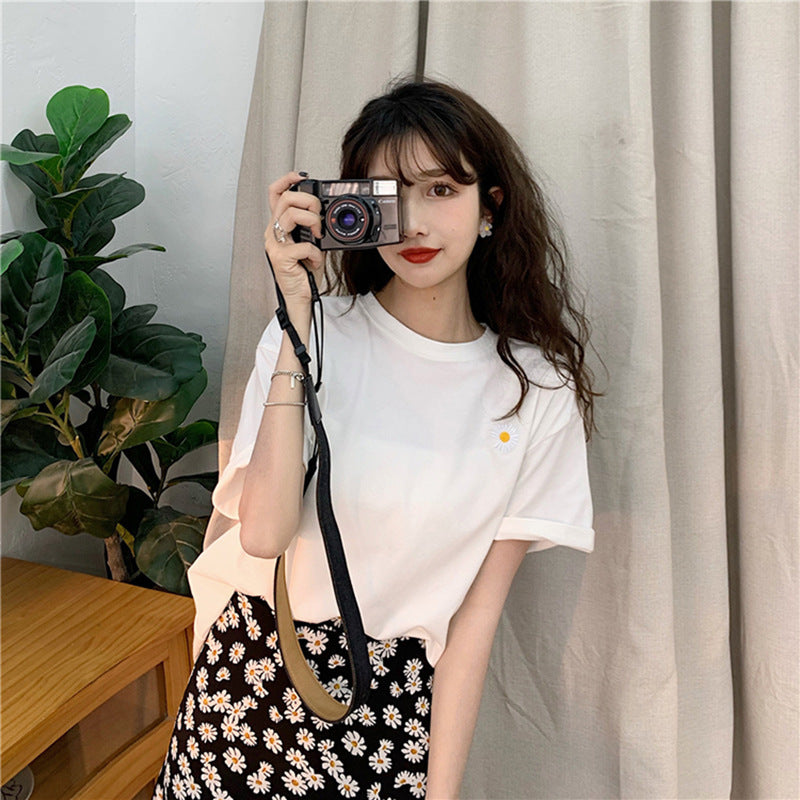 Embroidered Short-sleeved T-shirt