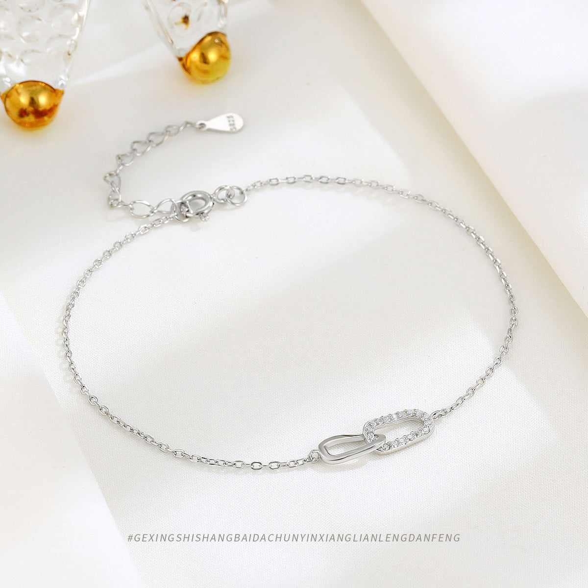 Women's Sterling Silver Mobius Strip Bracelet – Regular Fit Elegance