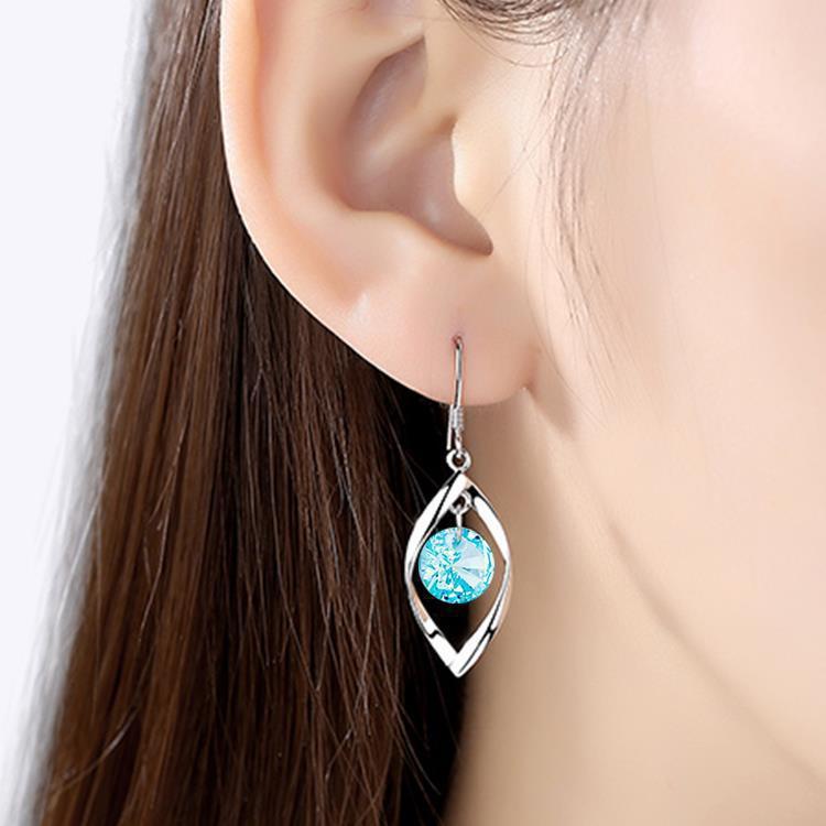 Women's Long Leaf Alloy Earrings Korean Style Slim Fit