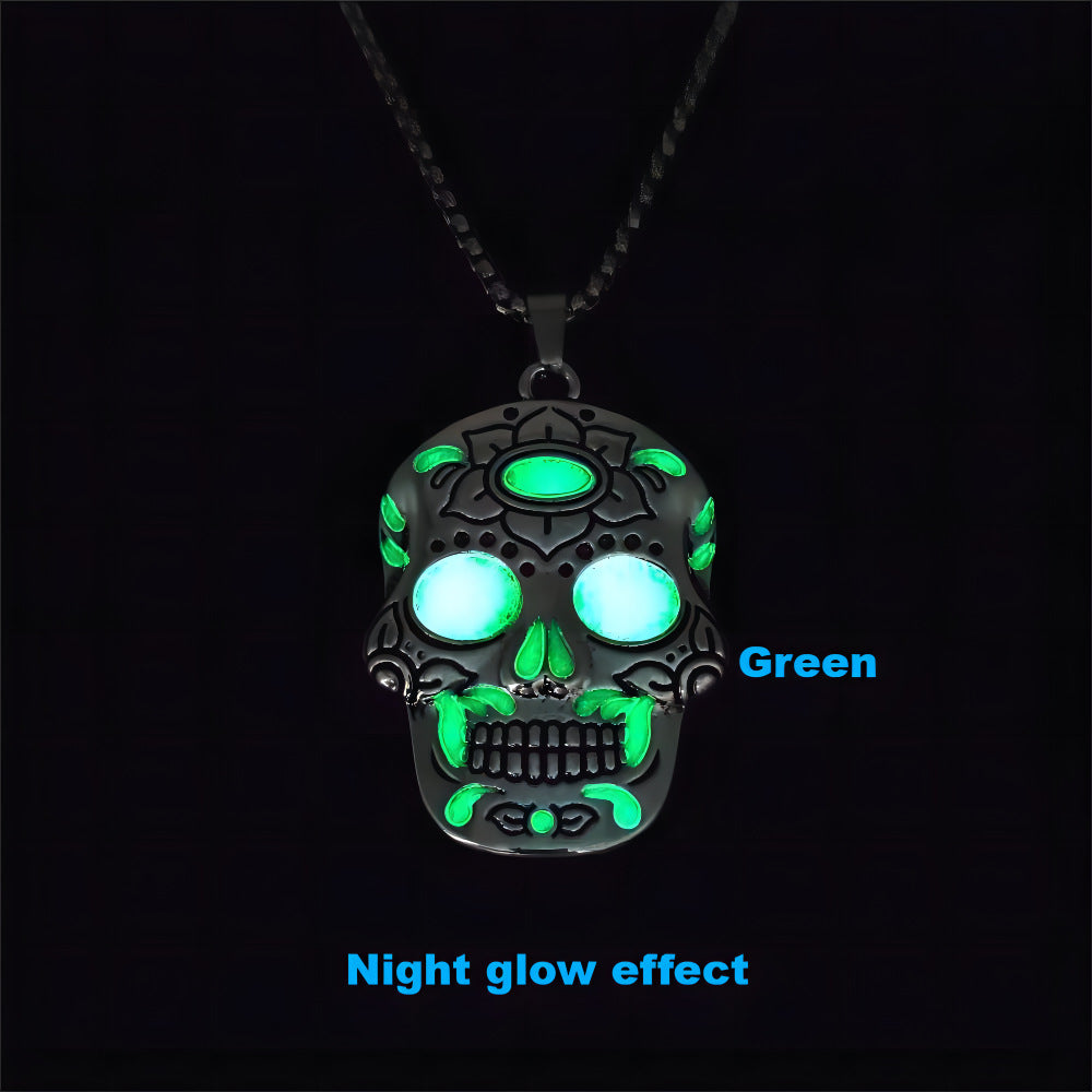 Halloween Luminous Skull Necklace – Day of the Dead Lotus Pattern Clavicle Pendant Jewelry Accessory