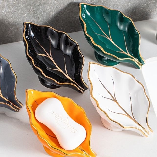 Punch-free Home Wall-mounted Storage Soap Dish