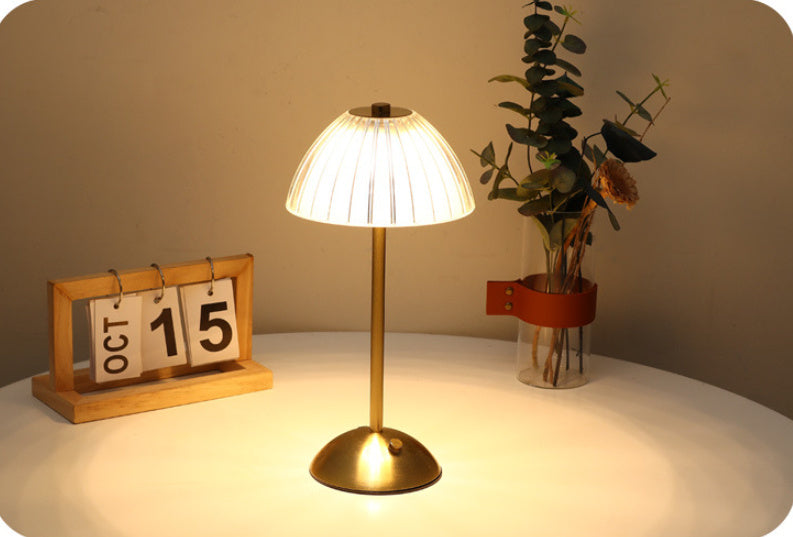 Simple Retro USB Rechargeable LED Desk Lamp