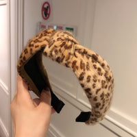 Light leopard print