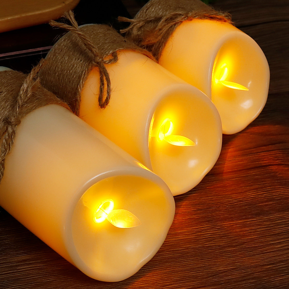 LED Candle Swing Light ABS Decorative Fake Candle