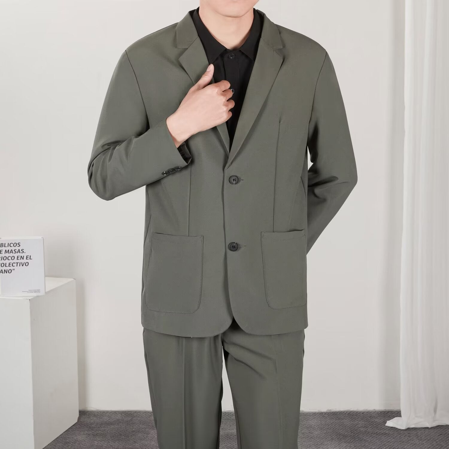 Loose Men's Suit Fashionable Jacket